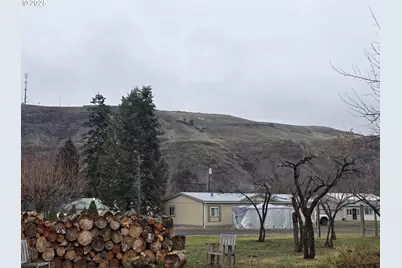203 N Alder St, Wallowa, OR 97885 - Photo 21