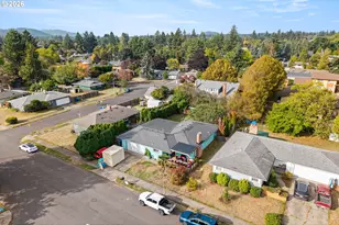 605 SE 166th Pl, Portland, OR 97233 - Photo 25