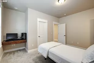 9361 NW Murlea Ln, Portland, OR 97229 - Photo 27