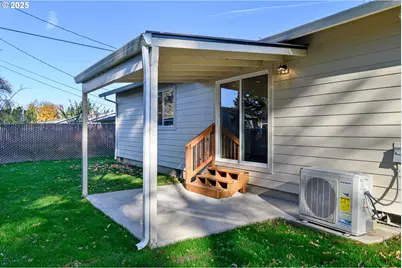 2211 SE 182nd Ave, Portland, OR 97233 - Photo 37