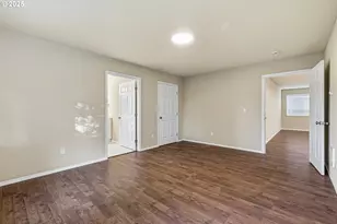 2211 SE 182nd Ave, Portland, OR 97233 - Photo 21