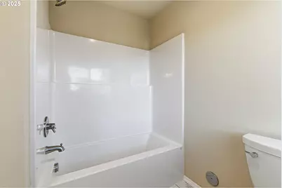 2211 SE 182nd Ave, Portland, OR 97233 - Photo 23