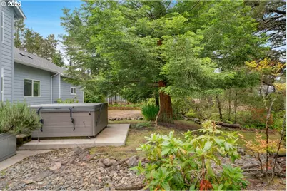 1007 Troon Cir, Florence, OR 97439 - Photo 41