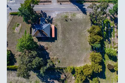 995 Belle Passi Rd, Woodburn, OR 97071 - Photo 11
