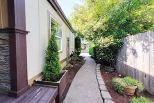 2350 N Terry St, Eugene, OR 97402 - Photo 5