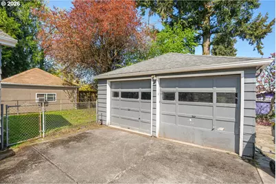 1731 NE Liberty St, Portland, OR 97211 - Photo 19