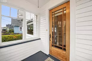 1358 Parker Pl, Astoria, OR 97103 - Photo 3