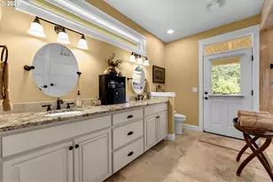 102 NW 164th St, Ridgefield, WA 98642 - Photo 13