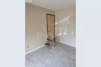 121 NE 2nd St, Boardman, OR 97818 - Photo 5