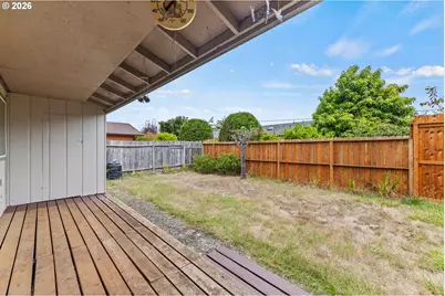 2521 Delores Ln, North Bend, OR 97459 - Photo 33