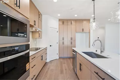 151 E Airedale Ave, La Center, WA 98629 - Photo 11