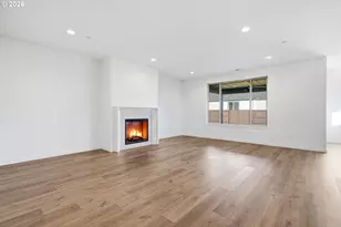 151 E Airedale Ave, La Center, WA 98629 - Photo 15