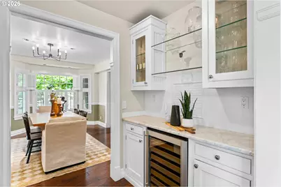 6408 SW Burlingame Pl, Portland, OR 97239 - Photo 9