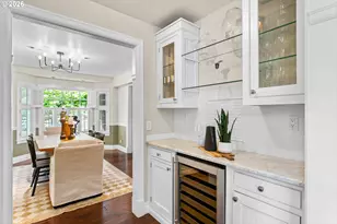 6408 SW Burlingame Pl, Portland, OR 97239 - Photo 9
