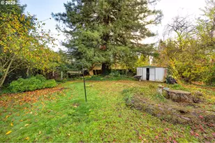 895 Glory Dr, Eugene, OR 97404 - Photo 23