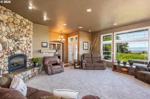51 Shoreline Dr, Florence, OR 97439 - Photo 7
