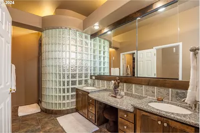 51 Shoreline Dr, Florence, OR 97439 - Photo 23
