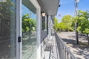 1823 NE Multnomah St, Portland, OR 97232 - Photo 11