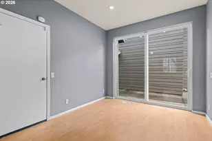 5268 Wales Dr, Eugene, OR 97402 - Photo 9