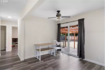 4220 SE 130th Ave, Portland, OR 97236 - Photo 11