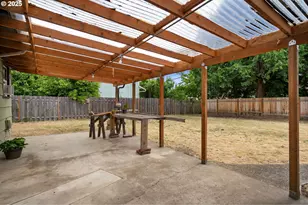 4220 SE 130th Ave, Portland, OR 97236 - Photo 19