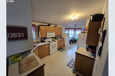 3200 Oak Terrace Dr #47, Lebanon, OR 97355 - Photo 17