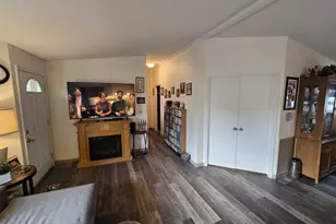 3200 Oak Terrace Dr, Lebanon, OR 97355 - Photo 7