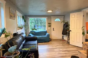 677 SE Moffitt Rd, Waldport, OR 97394 - Photo 9