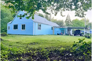 677 SE Moffitt Rd, Waldport, OR 97394 - Photo 5