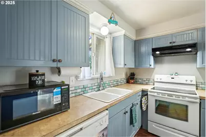 4891 Fontana Ct, Salem, OR 97317 - Photo 7