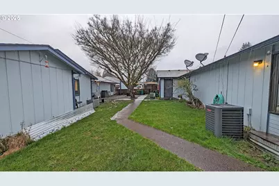 3128 Brittany Dr, Forest Grove, OR 97116 - Photo 31