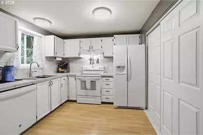 29640 SW Volley St #39, Wilsonville, OR 97070 - Photo 13