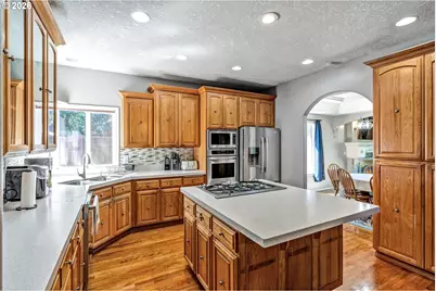 1689 Cinnamon Hill Dr, Salem, OR 97306 - Photo 13