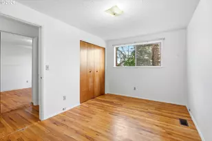 17610 NE Multnomah Dr, Portland, OR 97230 - Photo 23