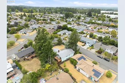 17610 NE Multnomah Dr, Portland, OR 97230 - Photo 3