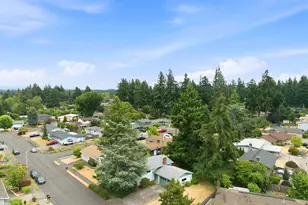 17610 NE Multnomah Dr, Portland, OR 97230 - Photo 7