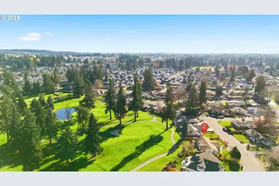 2040 N Country Club Dr, Canby, OR 97013 - Photo 47