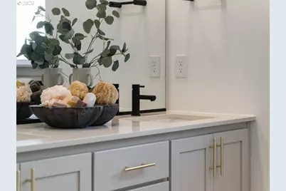 1127 W 15th St, La Center, WA 98629 - Photo 21