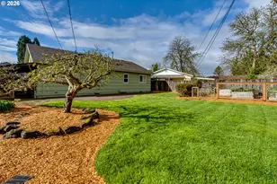 2125 W 19th Pl, Eugene, OR 97405 - Photo 7