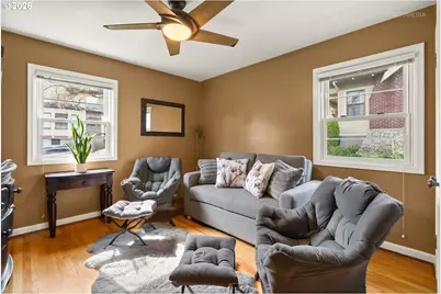 6733 S Virginia Ave, Portland, OR 97219 - Photo 11