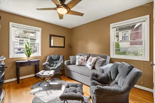 6733 S Virginia Ave, Portland, OR 97219 - Photo 11