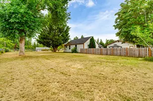 24723 Warthen Rd, Elmira, OR 97437 - Photo 27