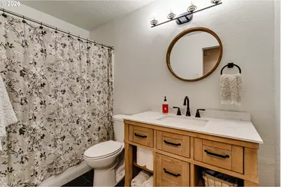24723 Warthen Rd, Elmira, OR 97437 - Photo 17