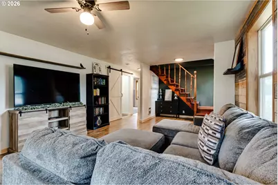 24723 Warthen Rd, Elmira, OR 97437 - Photo 11