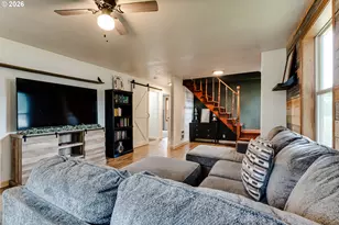 24723 Warthen Rd, Elmira, OR 97437 - Photo 11