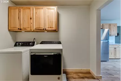 24723 Warthen Rd, Elmira, OR 97437 - Photo 7