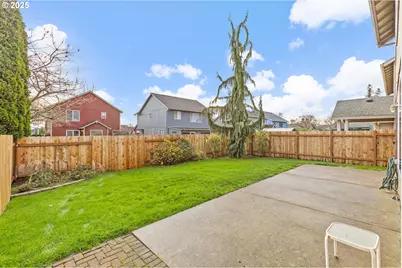 20794 Walnut St NE, Aurora, OR 97002 - Photo 31