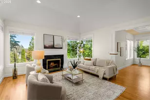 17634 Brookhurst Dr, Lake Oswego, OR 97034 - Photo 5