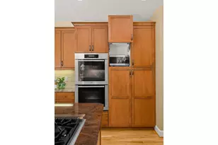 17634 Brookhurst Dr, Lake Oswego, OR 97034 - Photo 21