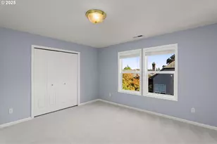 17634 Brookhurst Dr, Lake Oswego, OR 97034 - Photo 37